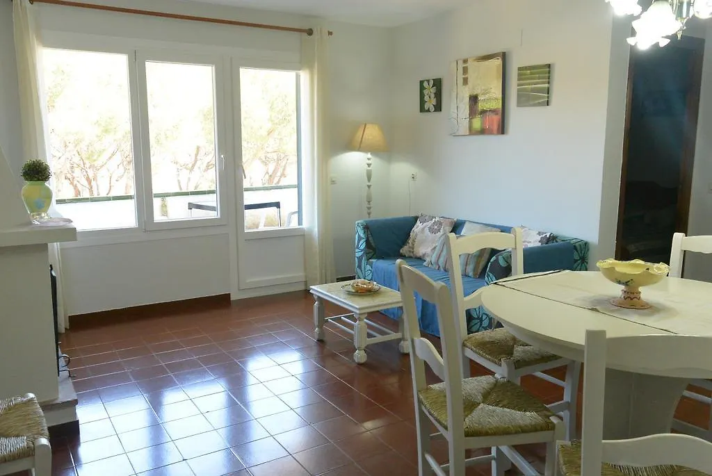 Shopping Center Apartment Pals Spain